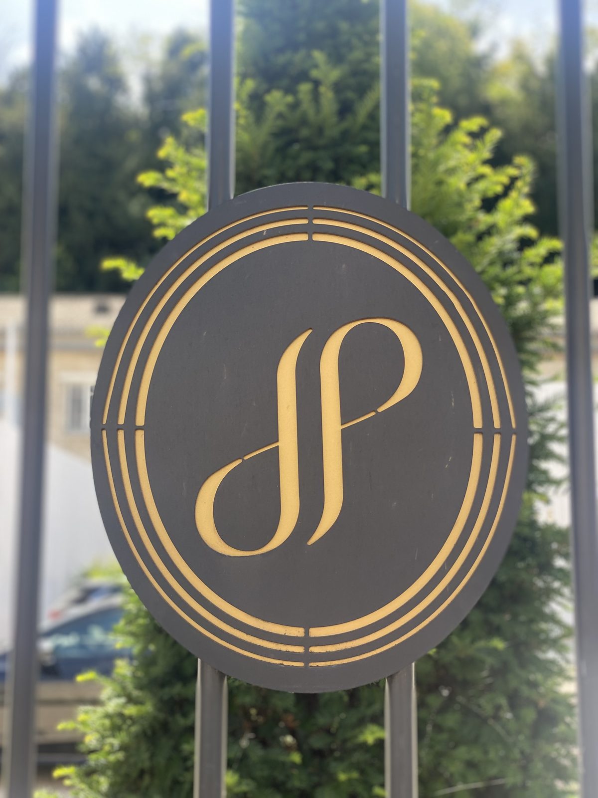 Het Partner in BBQ naambord met monogram